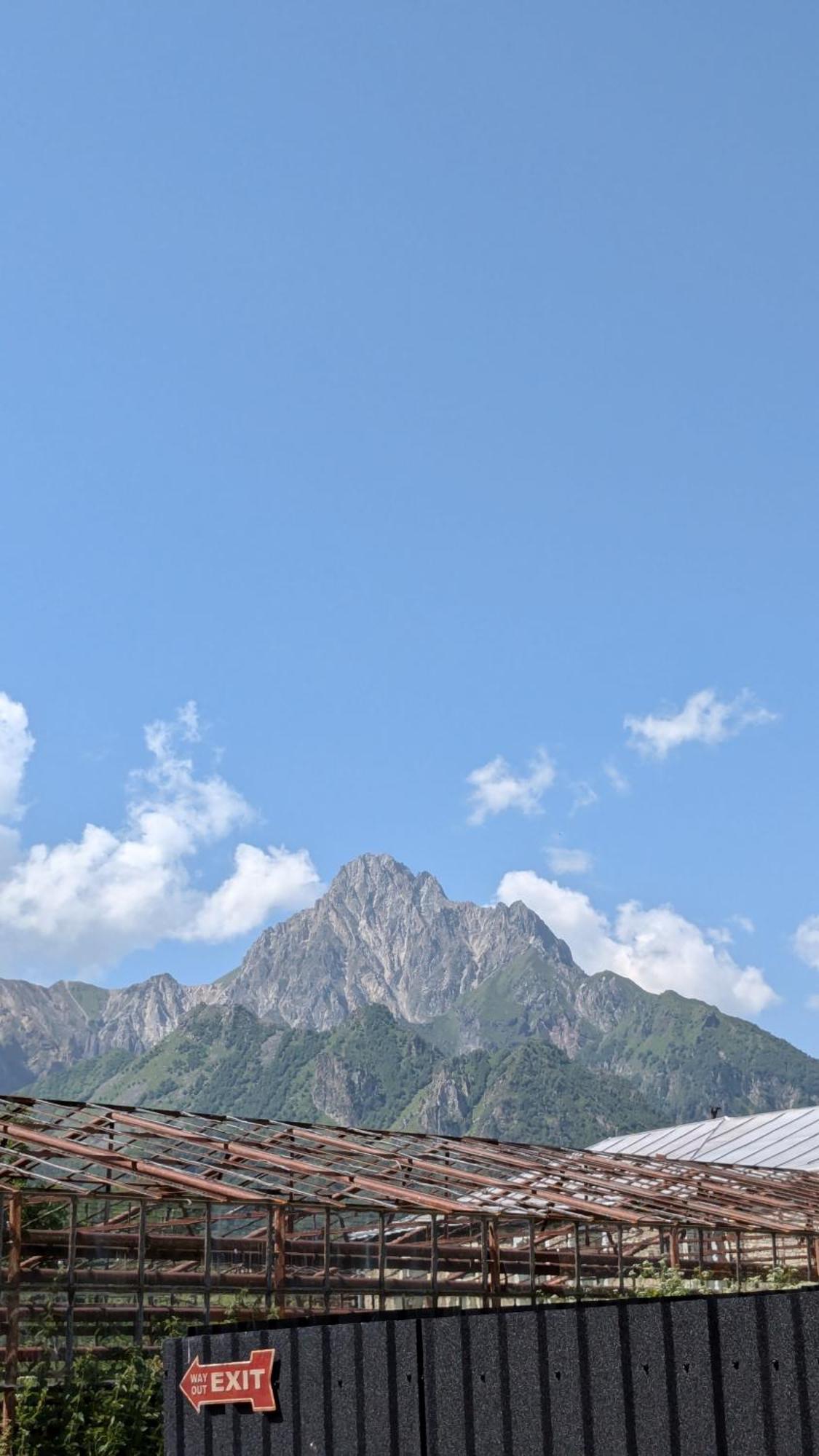 Rest Point Cottage Kazbegi Exterior photo